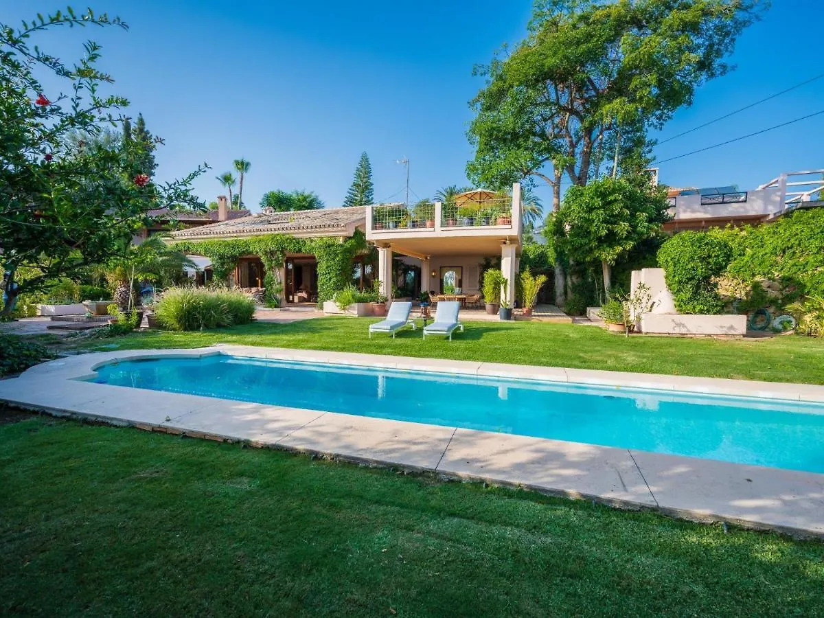 Holiday home Character Filled Villa With Mature Garden Marbella