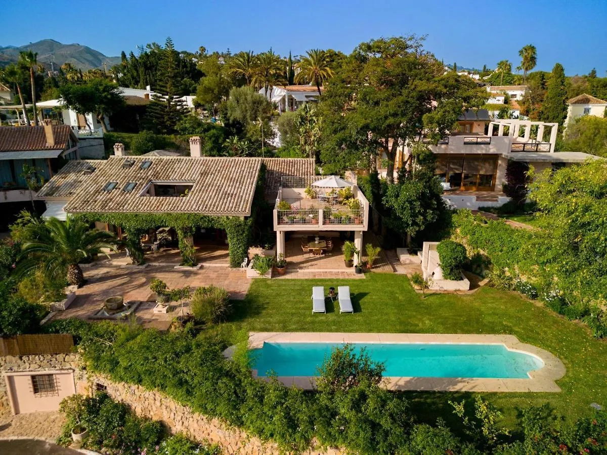 Character Filled Villa With Mature Garden Marbella Holiday home