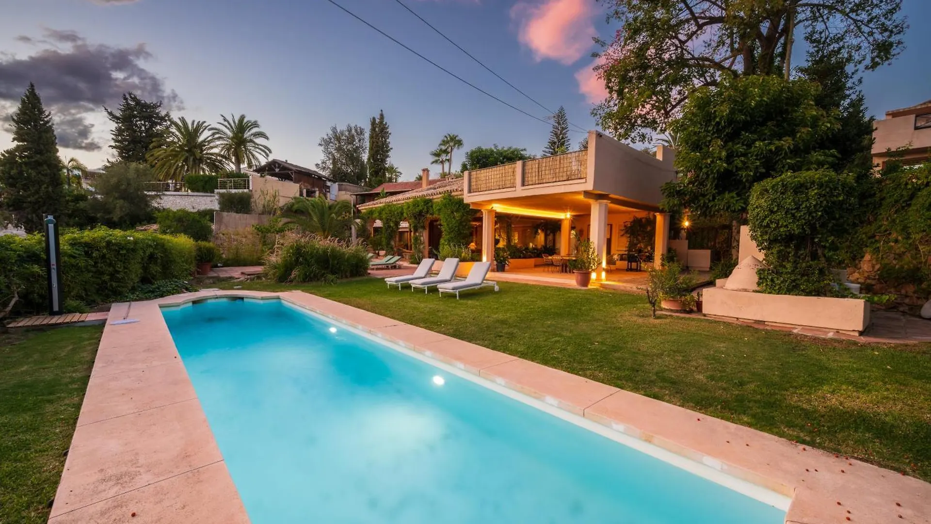 Character Filled Villa With Mature Garden Marbella Spain